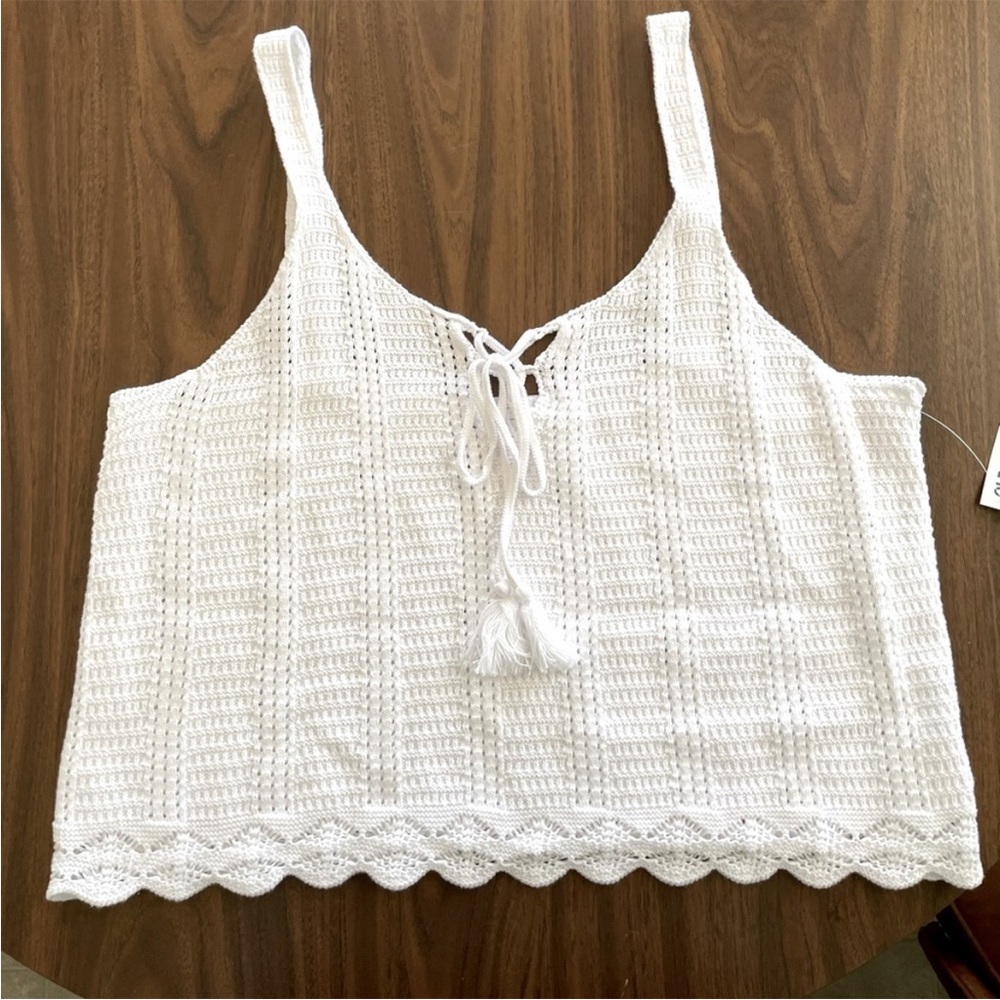 Crochet Crop Tank in White